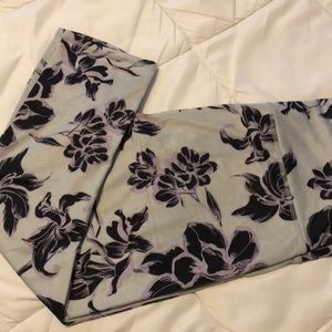 Athleta Compression Capris